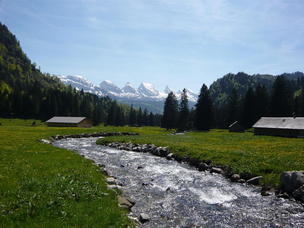 Zimmer & Z'Morgae Schoenenboden Wildhaus Exteriér fotografie